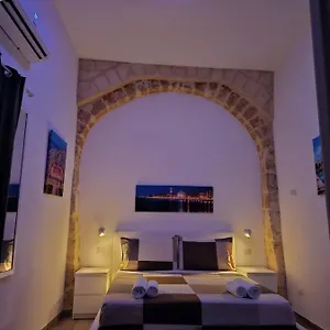 White House Casa vacanze Bari